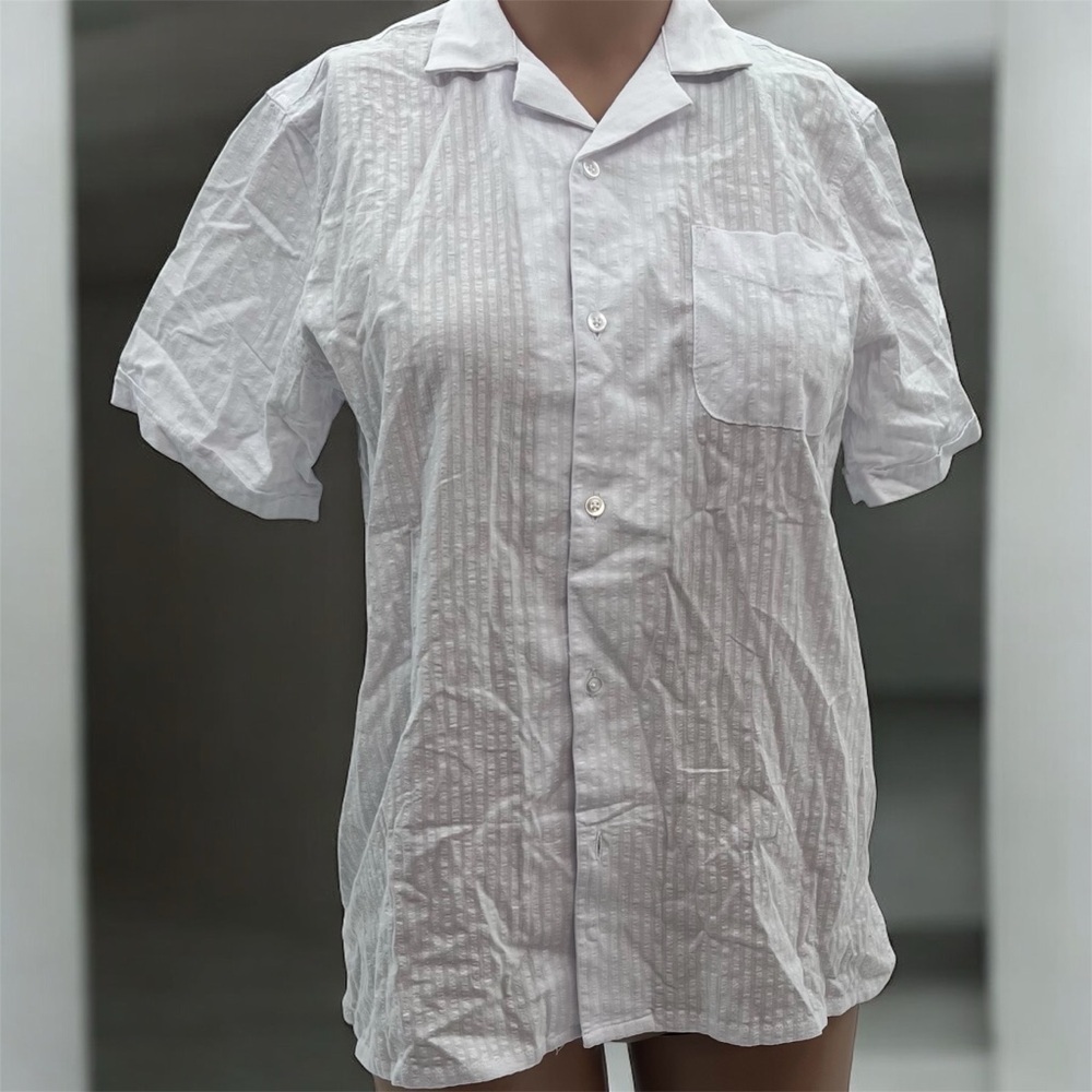 Vatpave White Short Sleeve Button-Up Shirt – Size 12 – NWT